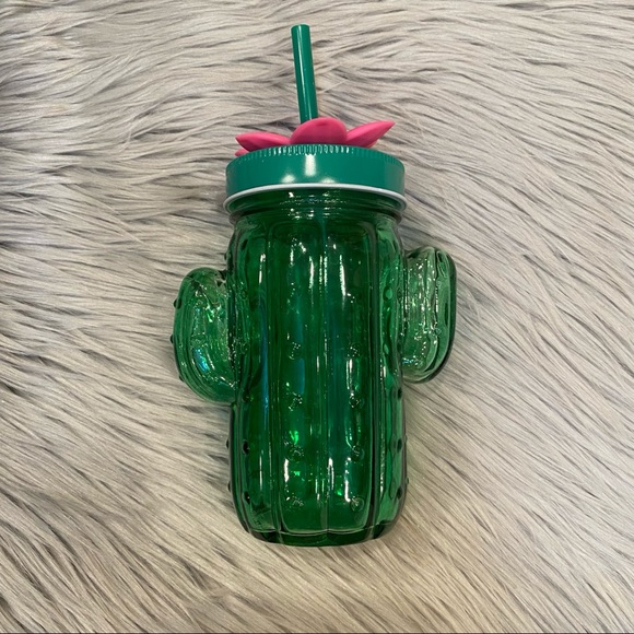❌SOLD❌ Pier 1 | Glass Cactus Tumbler with Lid 🌵 - Picture 2 of 5